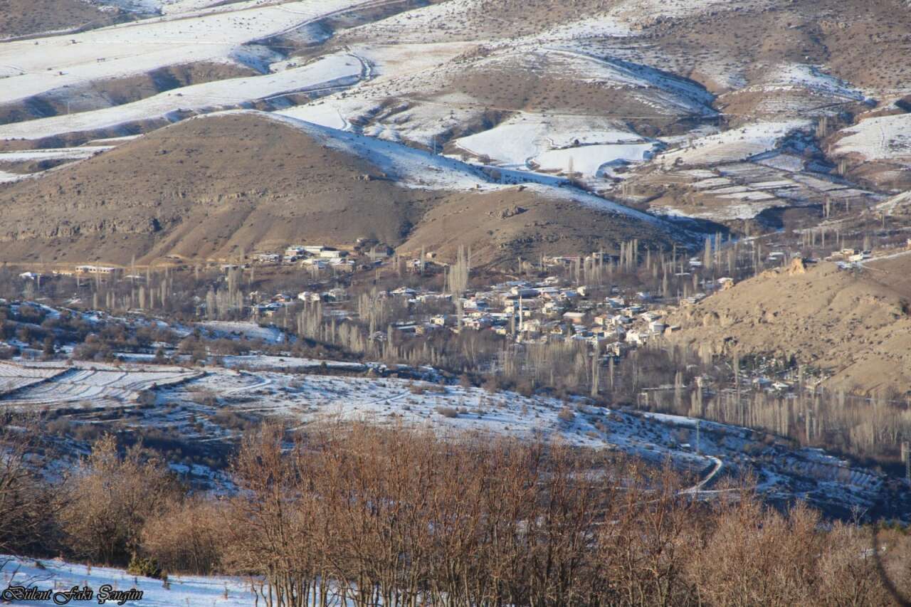Konya’nın karla kaplı ilçesinde özlenen manzara 3